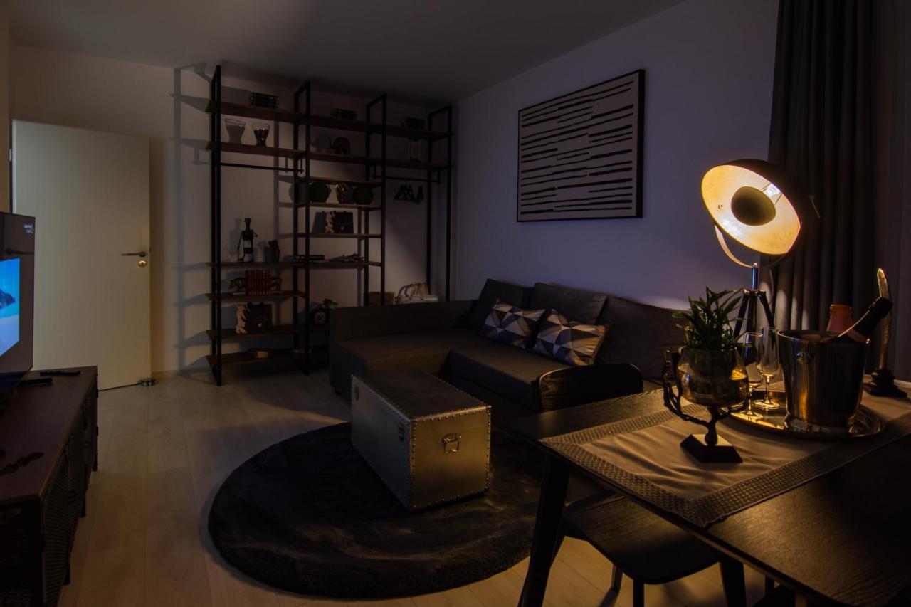 Amazing Condo In Brasov By Valentino - Free Garage Parking Braşov Exterior foto